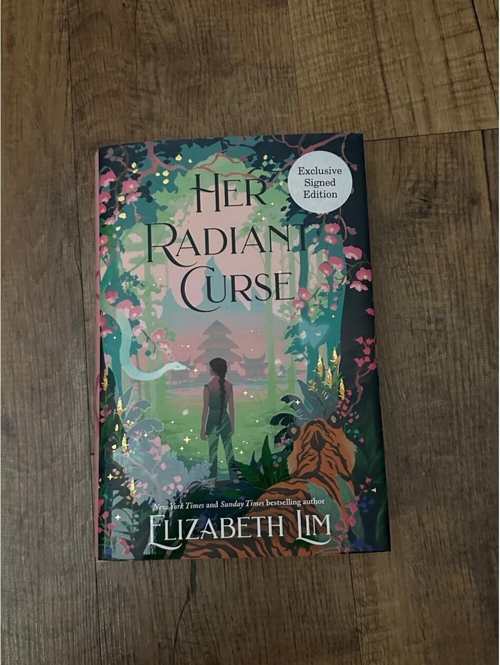 Waterstones Exclusive Her Radiant Curse